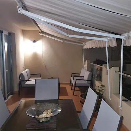 Friendly Tejita Apartment