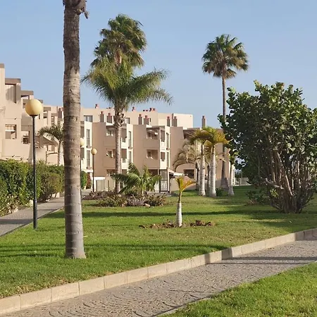 Friendly Tejita * Гранадилла-де-Абона